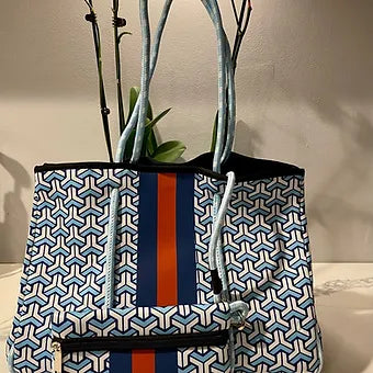 Travel Tote